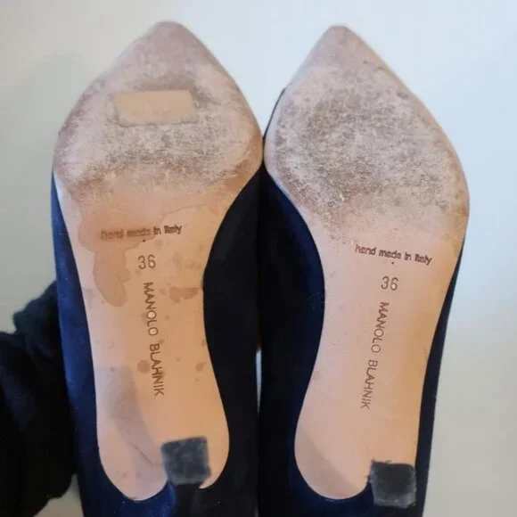 Womens Manolo Blahnik Blue Suede Pointy Heels Shoes Pumps 36 US/6 - Picture 10 of 13